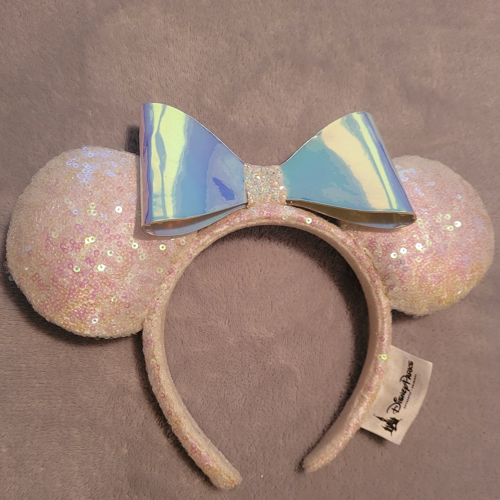 Disney Iridescent Sequin Minnie Mouse Ears with Bow